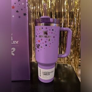 Olivia Rodrigo x Stanley Quencher 40 oz *BRAND NEW*